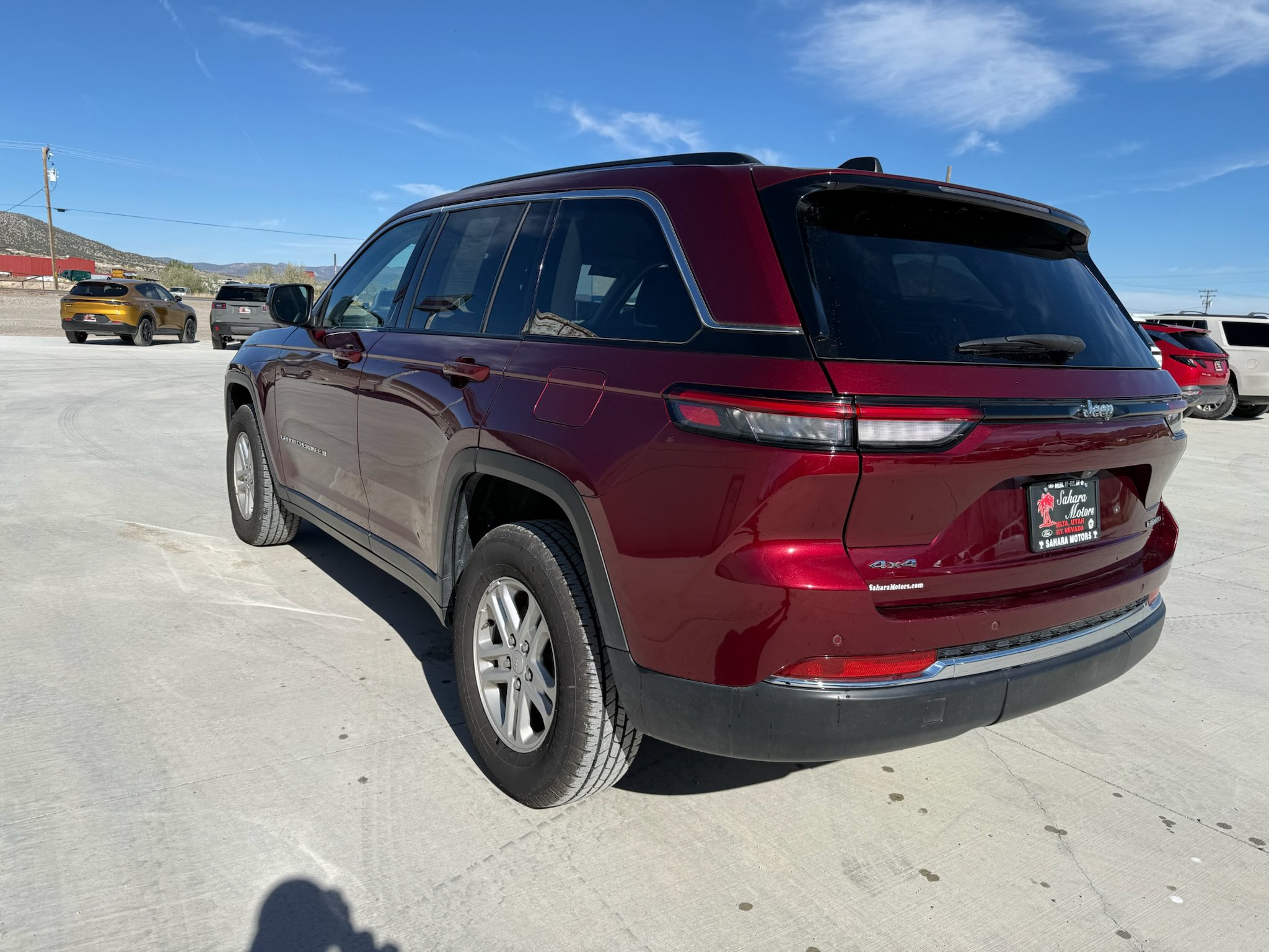 2023 Jeep Grand Cherokee Laredo - Photo 7