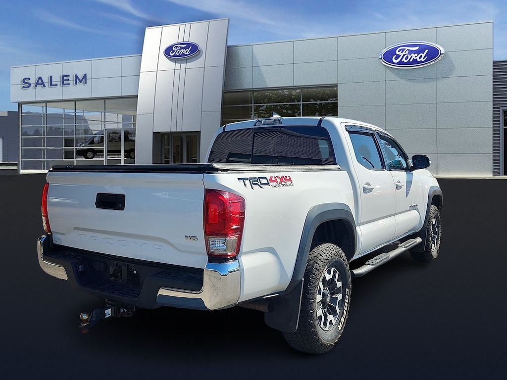 Certified 2017 Toyota Tacoma SR5 V6 Double Cab