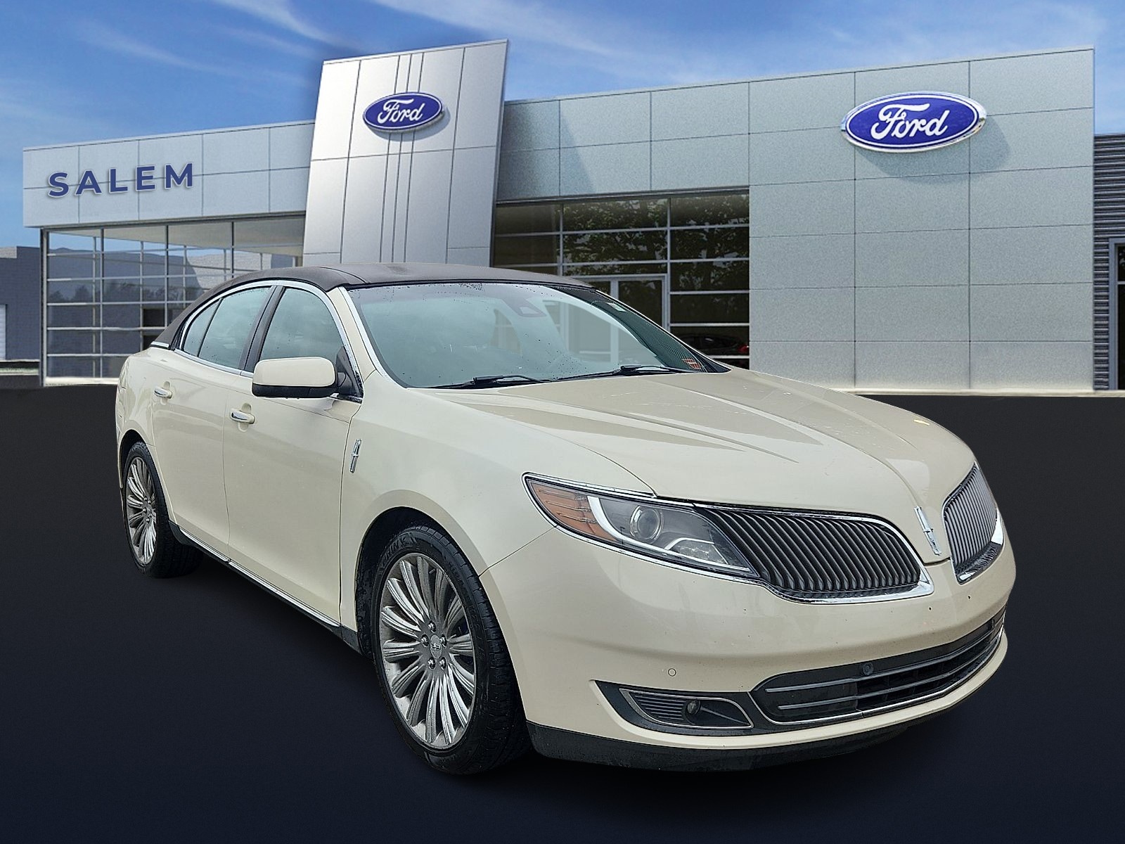 2015 Lincoln MKS