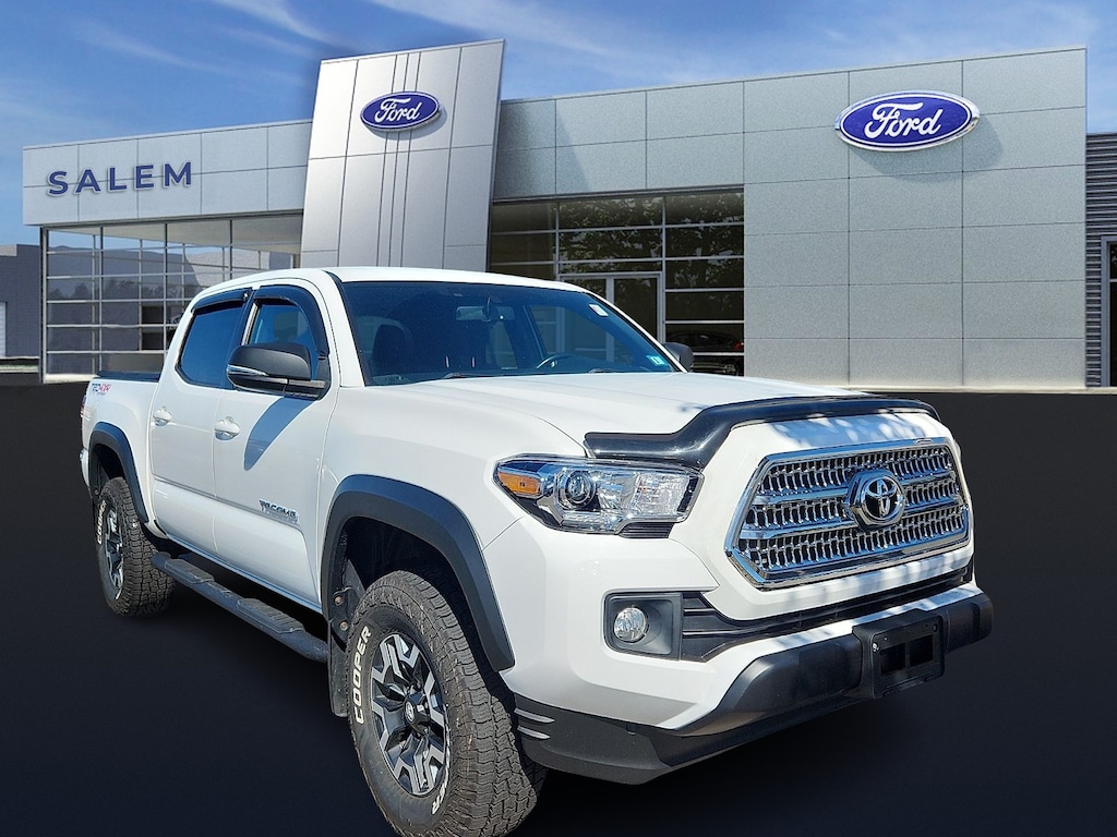 Certified 2017 Toyota Tacoma SR5 V6 Double Cab