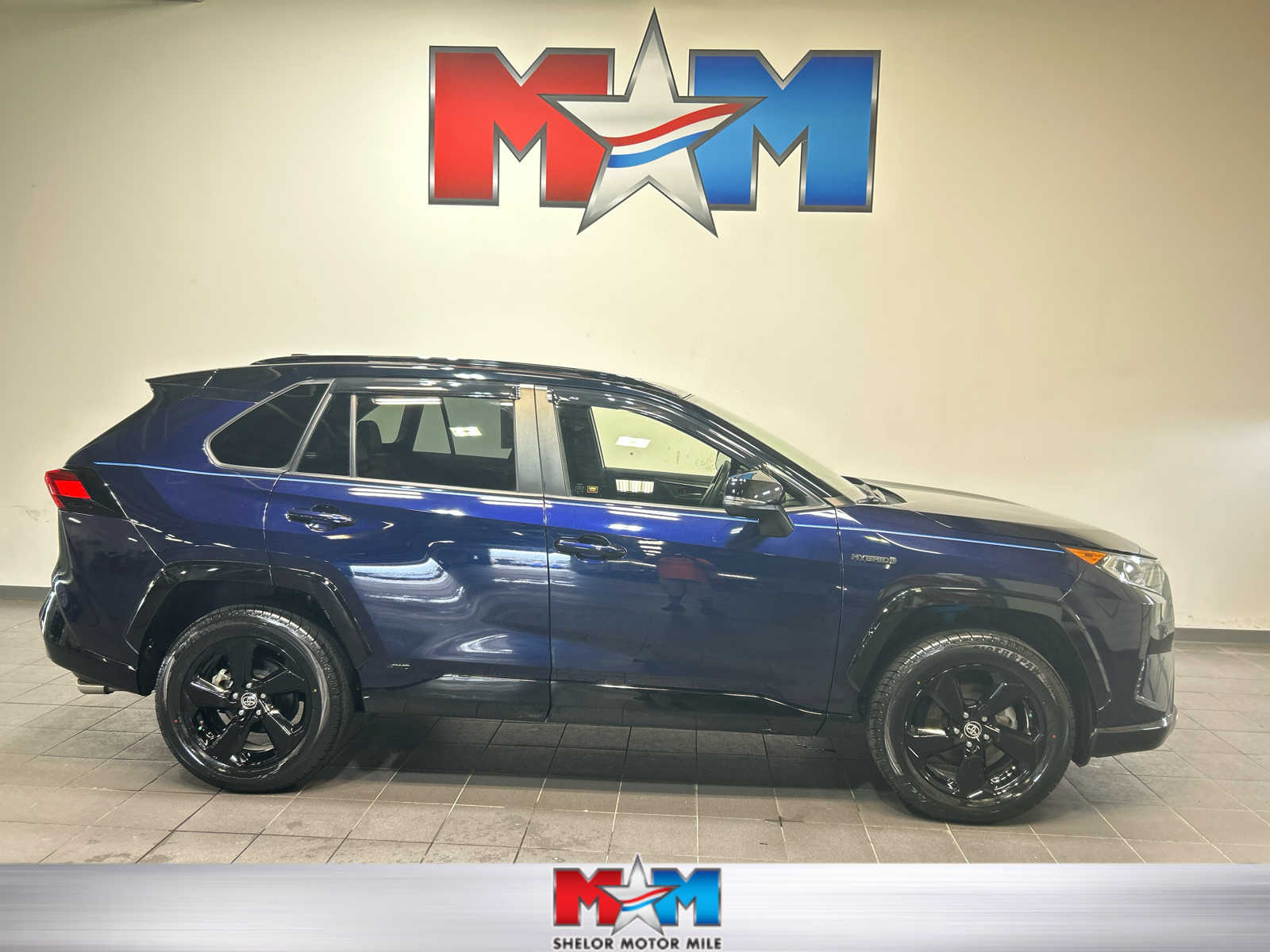 2020 Toyota RAV4 XSE