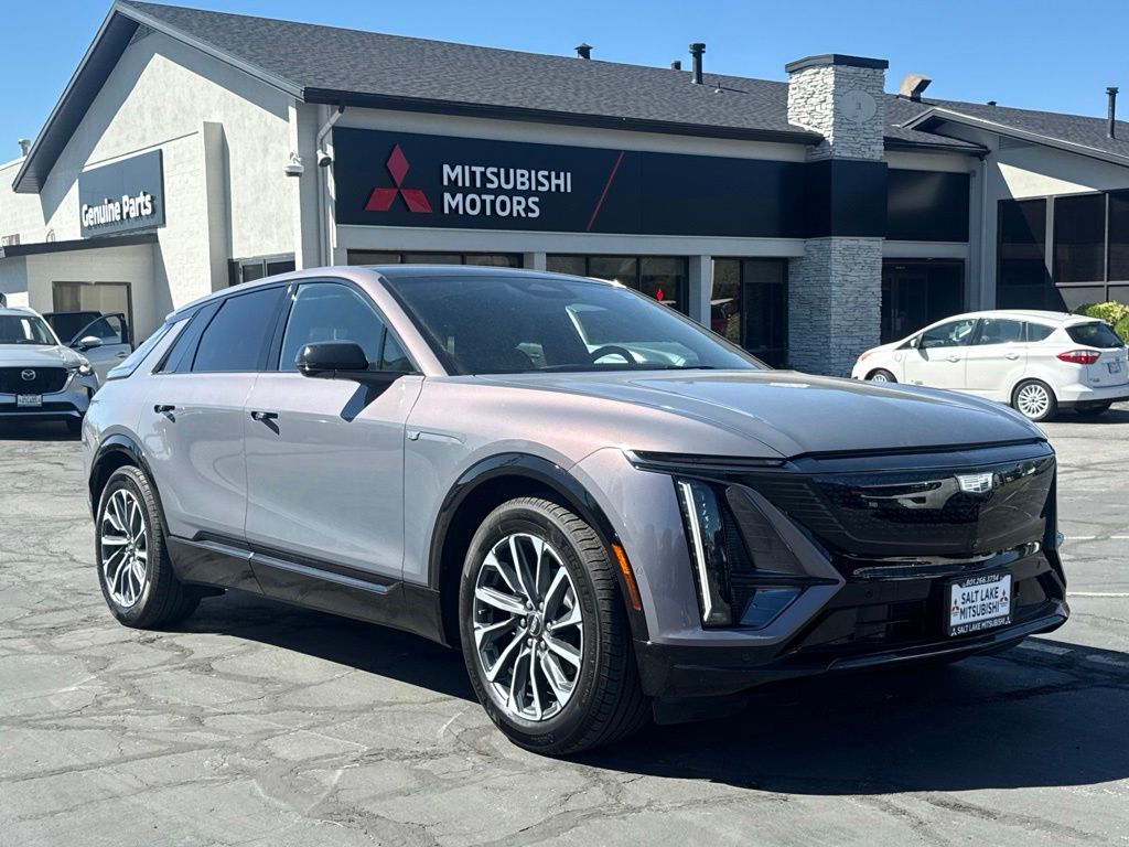 2024 Cadillac LYRIQ