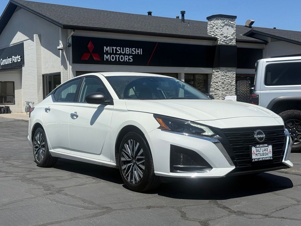 2025 Nissan Altima SV