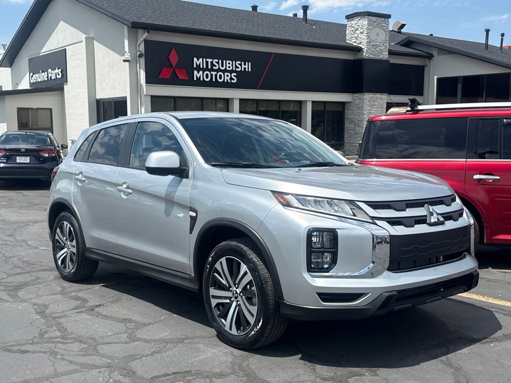 2027 Mitsubishi Outlander Sport ES