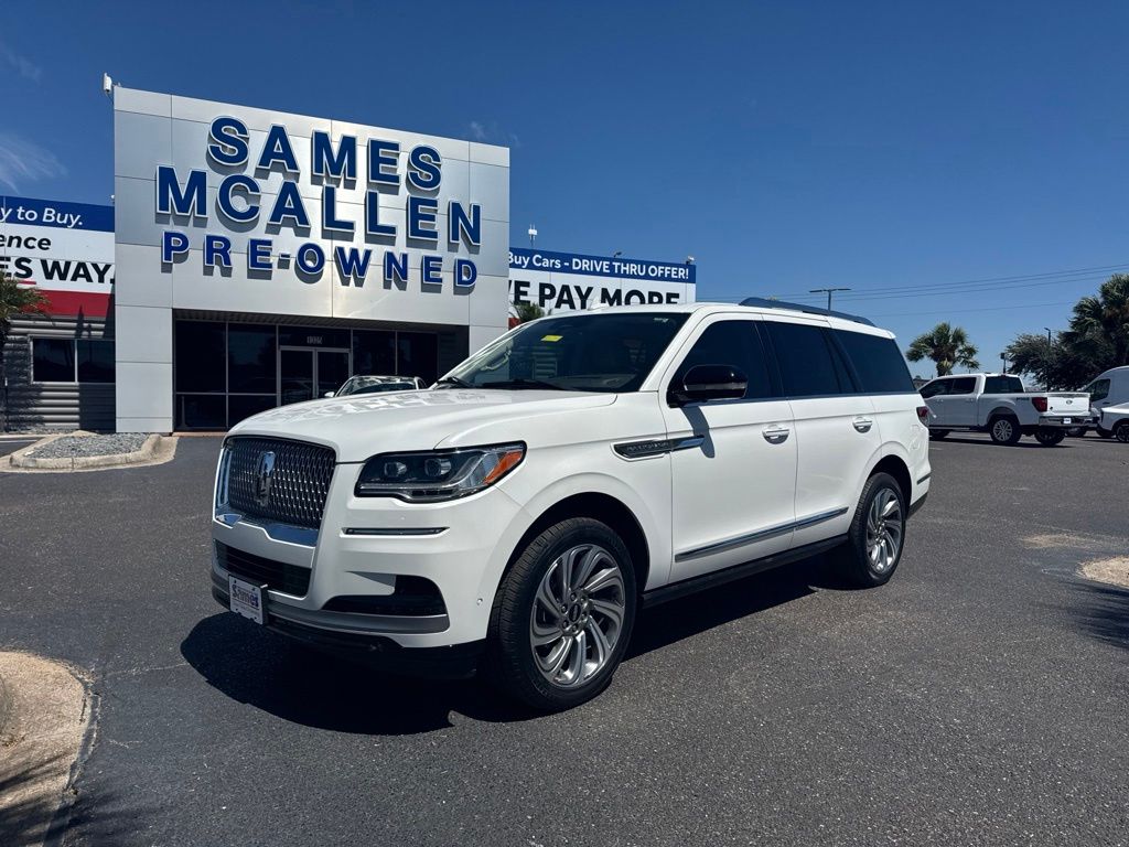 2023 Lincoln Navigator