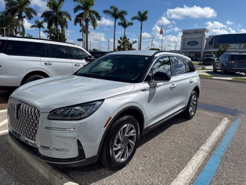 Certified 2026 Lincoln Corsair Premiere SUV