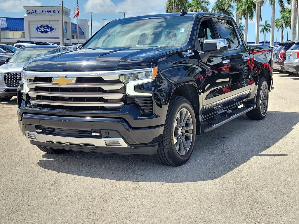 Used 2022 Chevrolet Silverado 1500 High Country Crew Cab Short Bed Truck