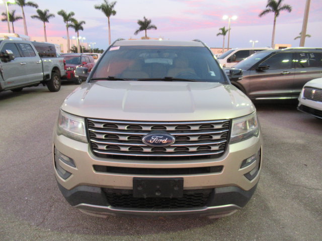 Used 2017 Ford Explorer XLT SUV