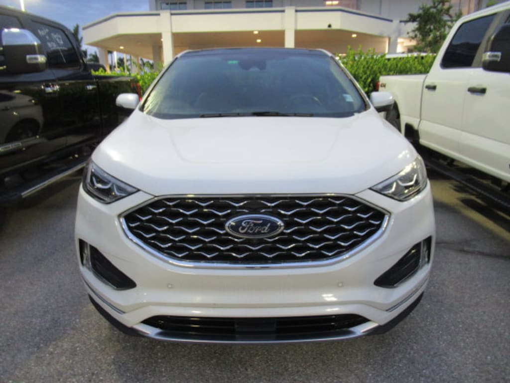 Certified 2022 Ford Edge Titanium SUV