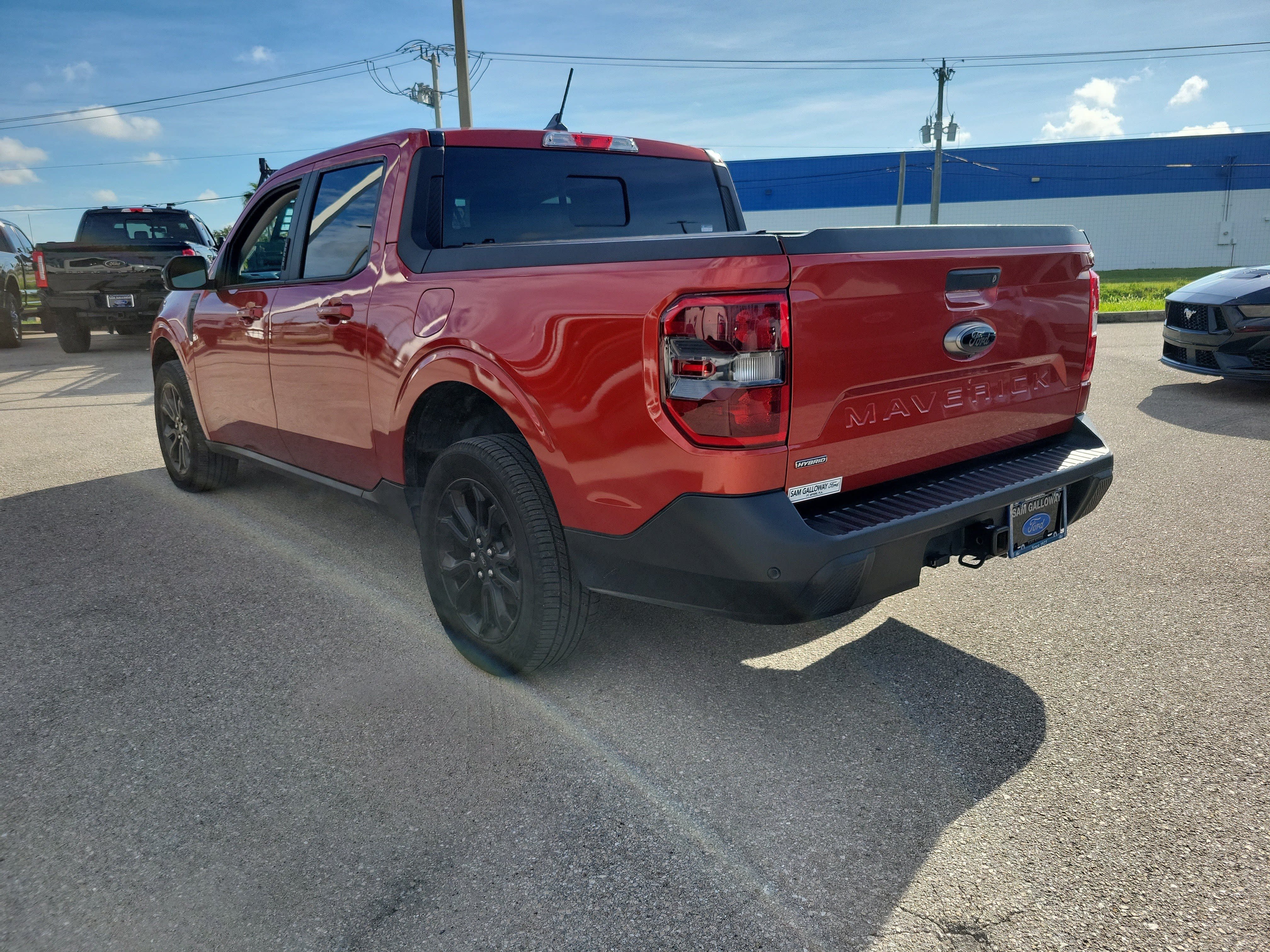 Certified 2023 Ford Maverick Lariat CREW CAB SHORT BED TRUCK