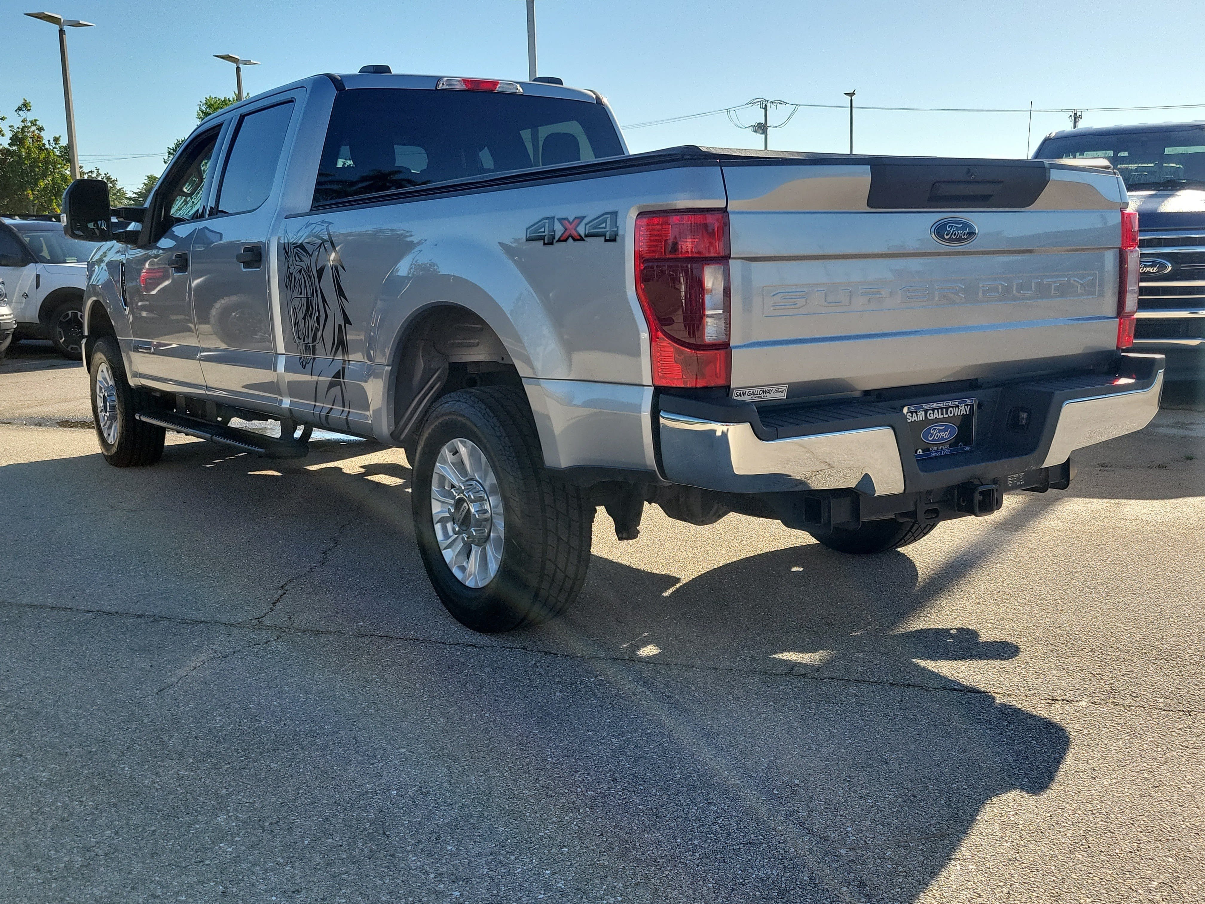 Used 2022 Ford F-250 XLT Crew Cab Truck