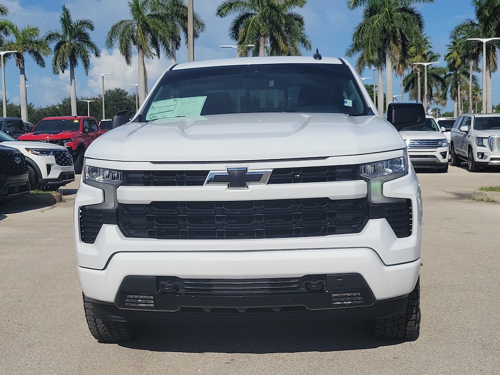 Used 2024 Chevrolet Silverado 1500 RST Crew Cab Short Bed Truck