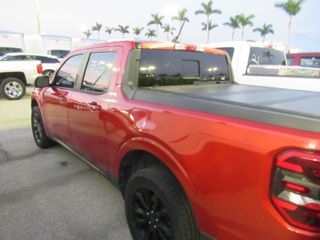 Certified 2023 Ford Maverick Lariat CREW CAB SHORT BED TRUCK