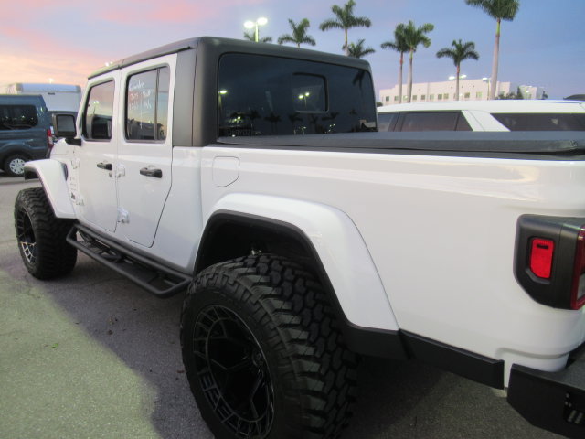 Used 2025 Jeep Gladiator Sport Crew Cab Short Bed Truck