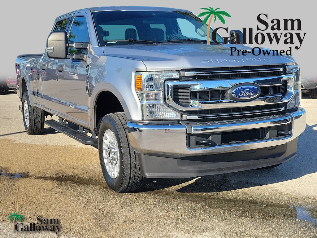 Used 2022 Ford F-250 XLT Crew Cab Truck