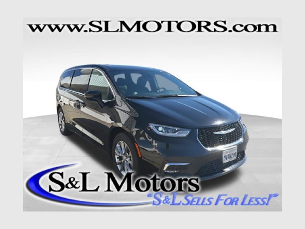 Certified 2026 Chrysler Pacifica Limited Minivan/Van