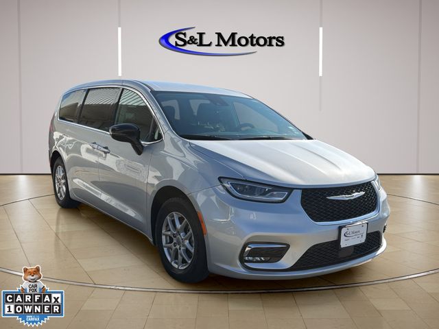 2024 Chrysler Pacifica