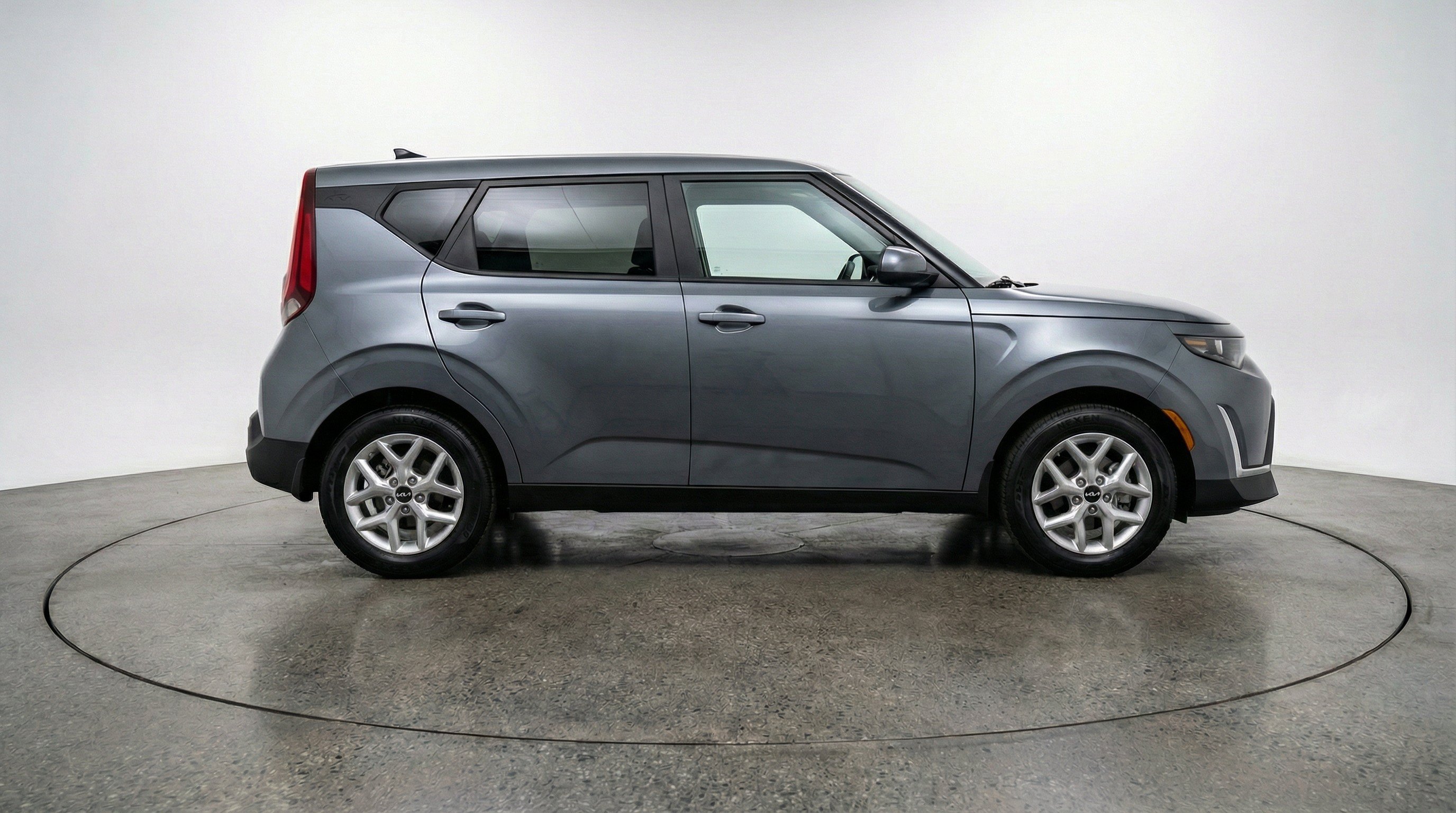 Thumbnail: 2025 Kia Soul - 10