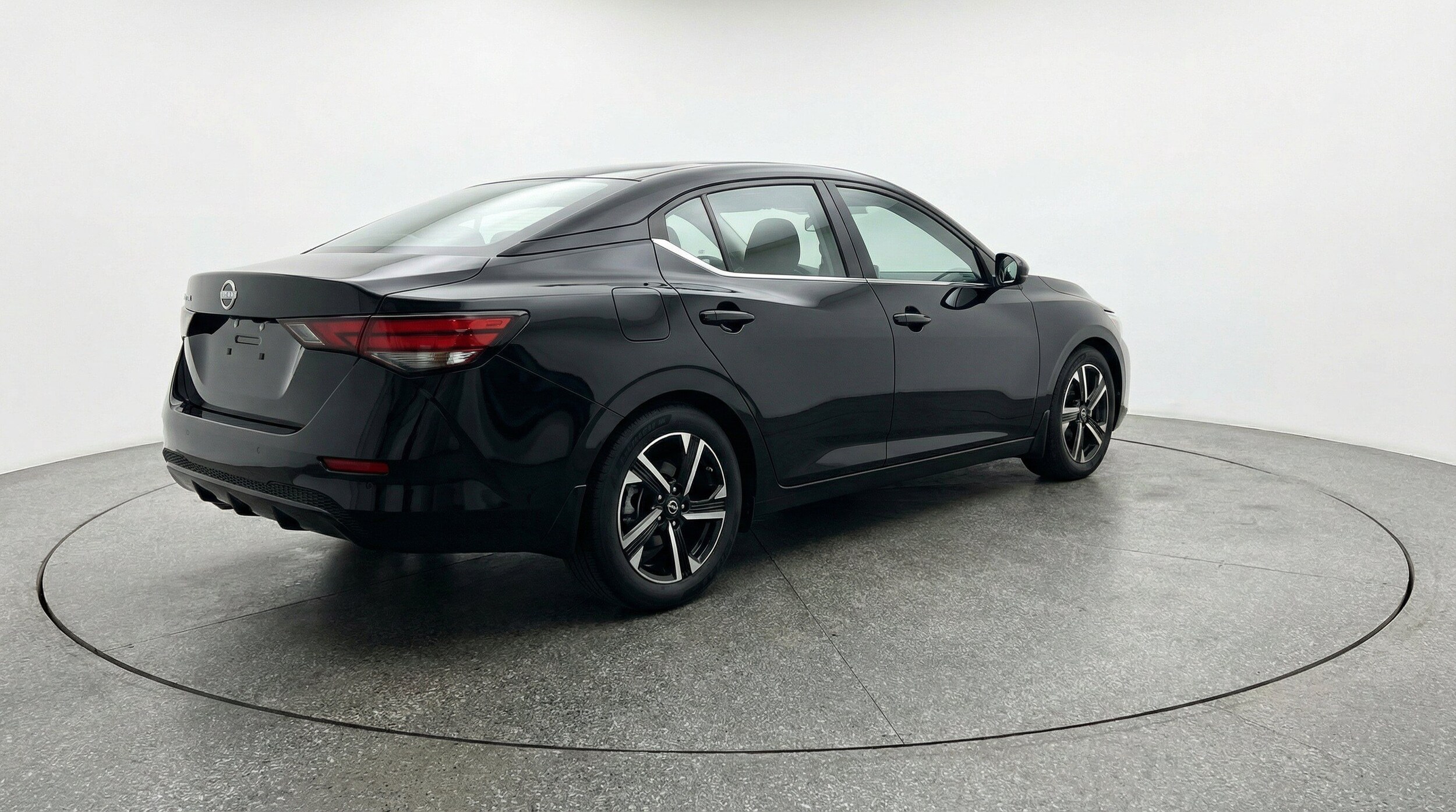 Thumbnail: 2025 Nissan Sentra - 9
