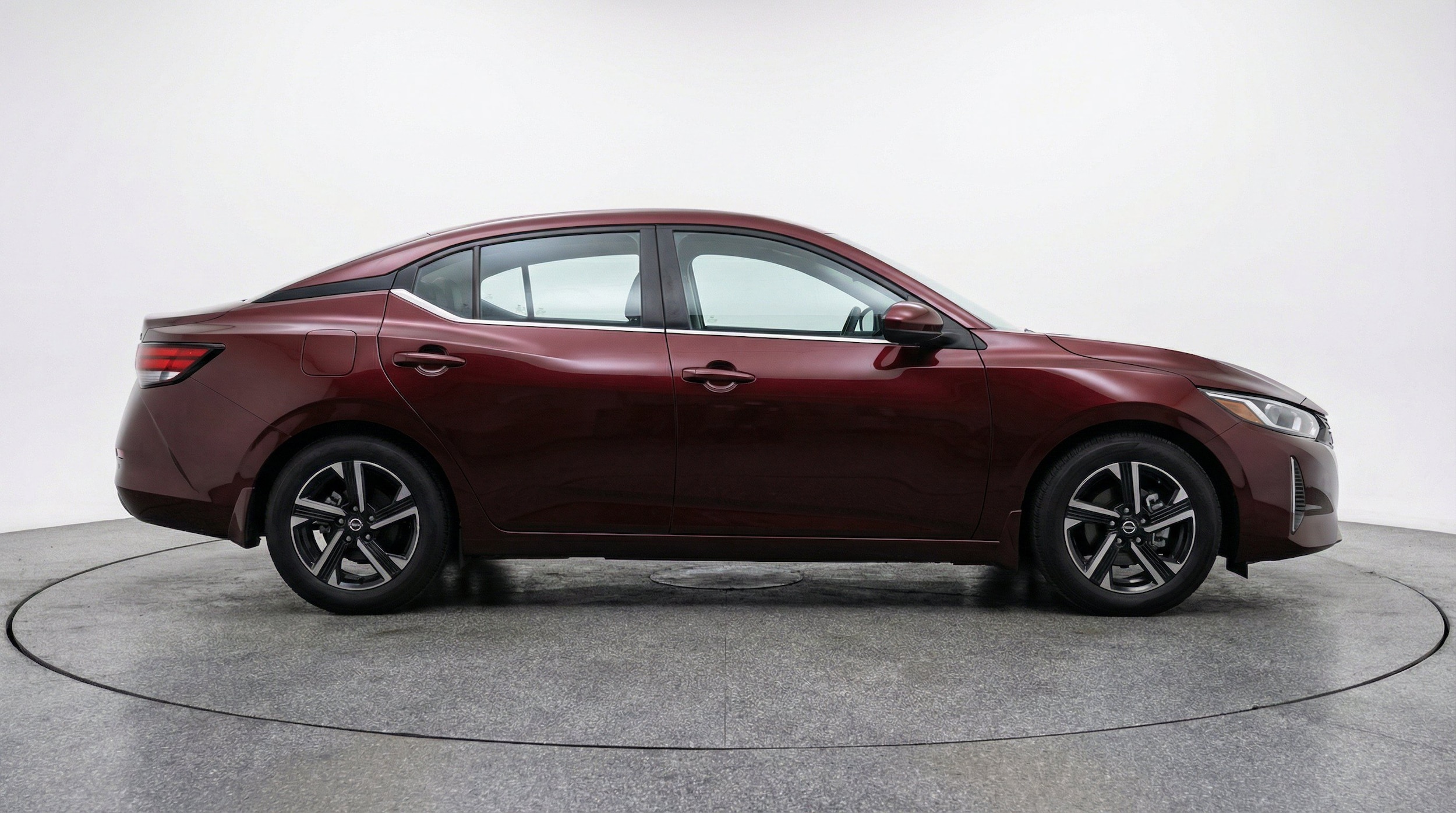 Thumbnail: 2025 Nissan Sentra - 11