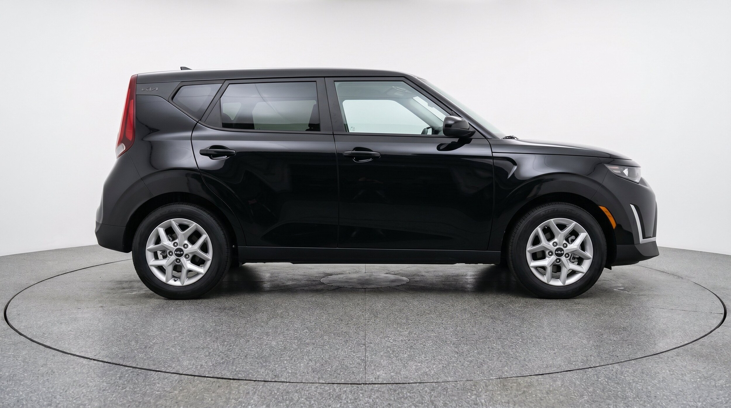 Thumbnail: 2025 Kia Soul - 10