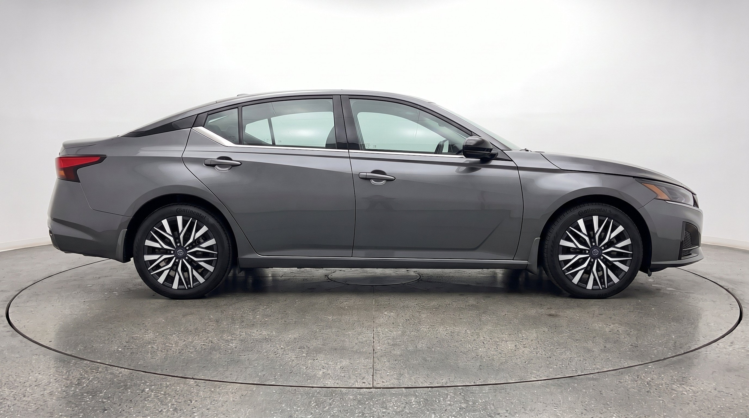 Thumbnail: 2025 Nissan Altima - 10