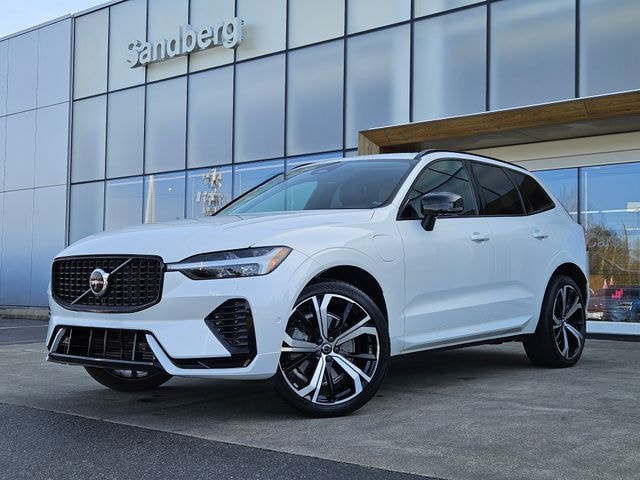 2023 Volvo XC60 Recharge Plug-In Hybrid Ultimate SUV