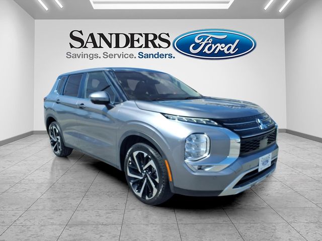 2022 Mitsubishi Outlander