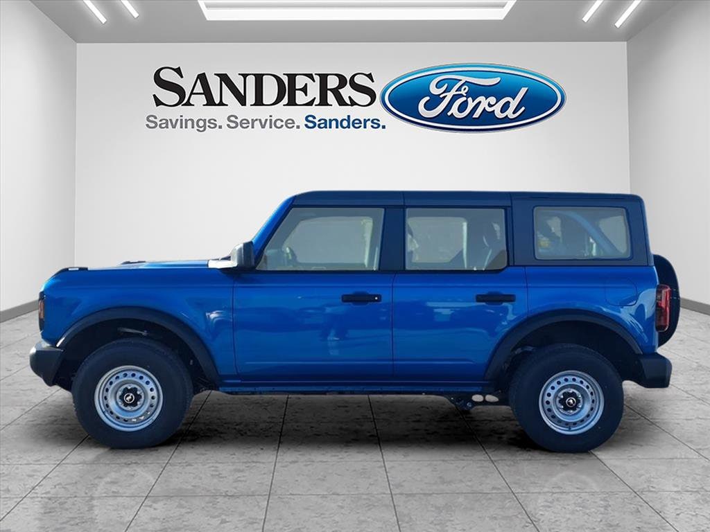 2025 Ford Bronco 4-Door Base - Photo 3