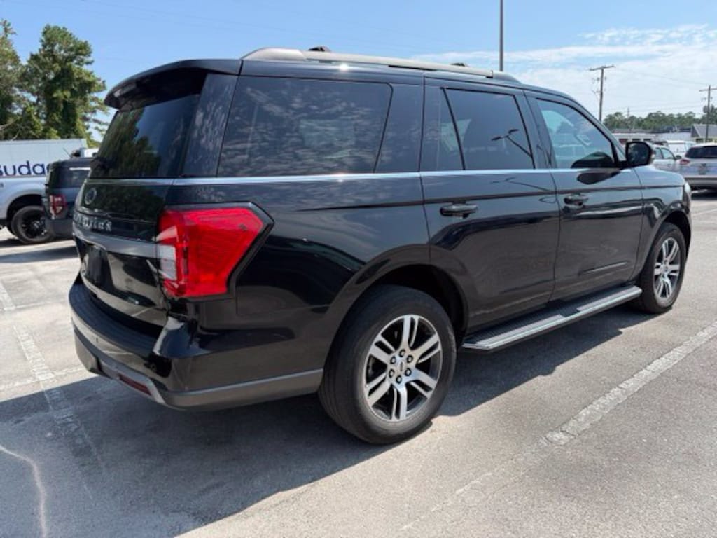 Certified 2022 Ford Expedition XLT SUV