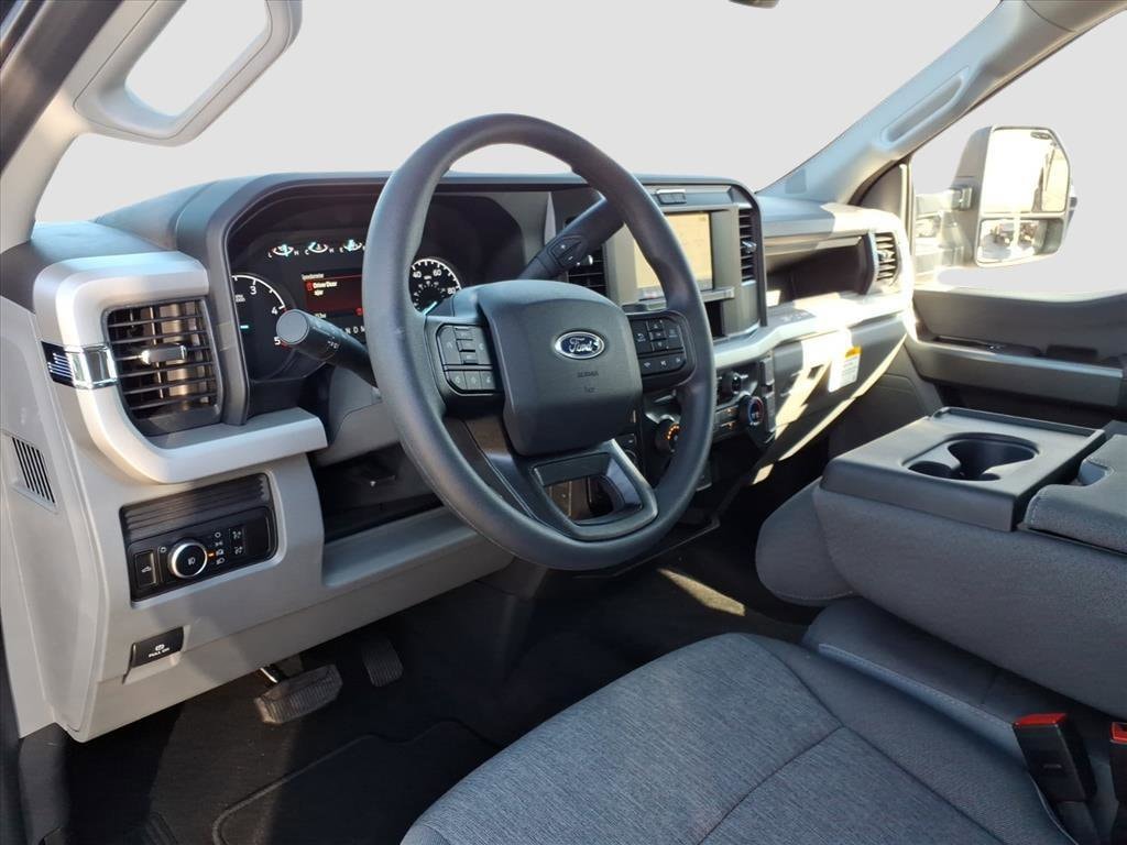 2026 Ford F-350 Super Duty XL - Photo 11