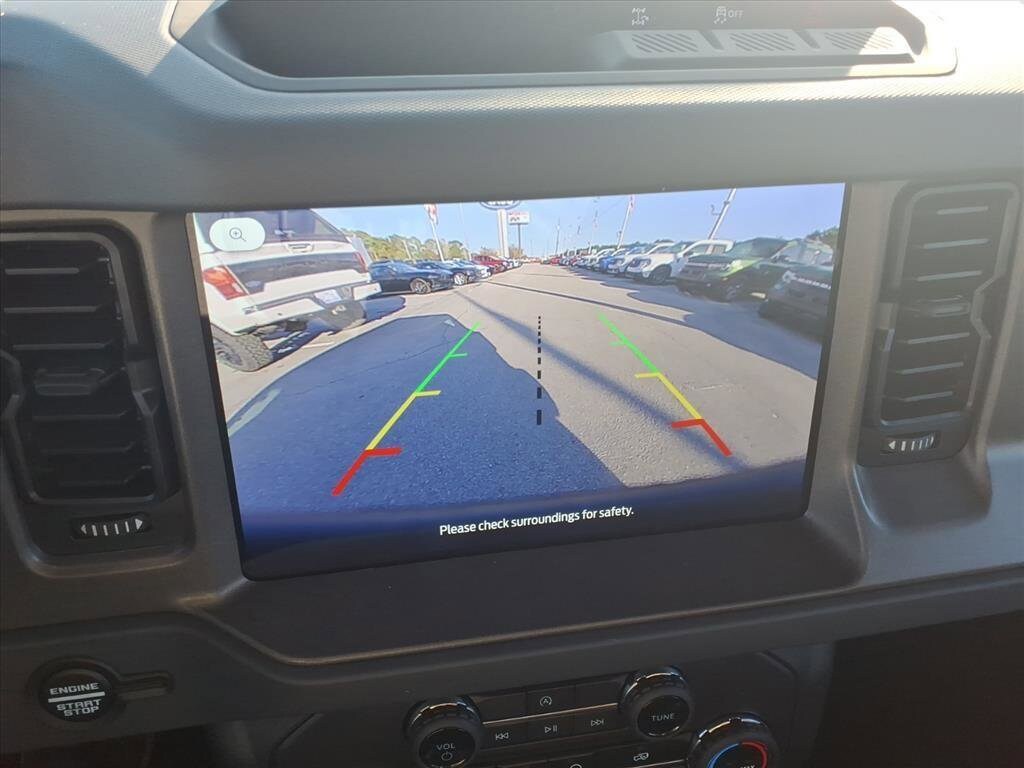 2025 Ford Bronco 4-Door Base - Photo 18
