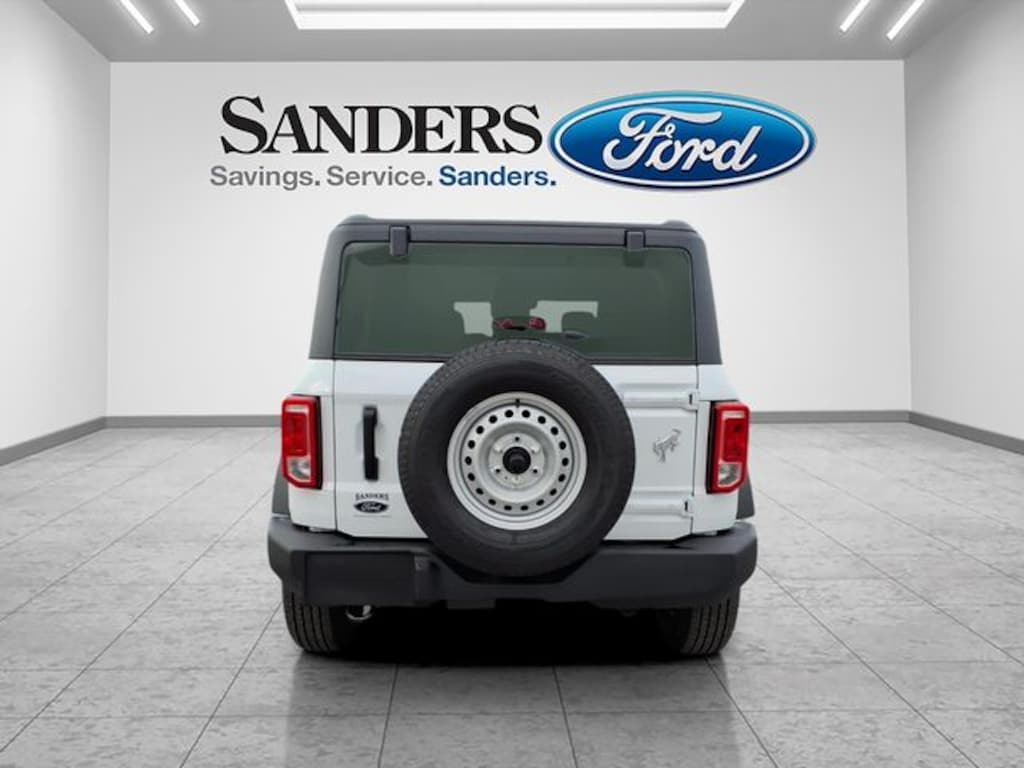 New 2025 Ford Bronco Base SUV