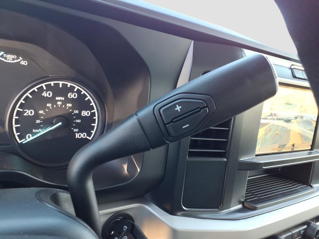 2026 Ford F-350 Super Duty XL - Photo 17