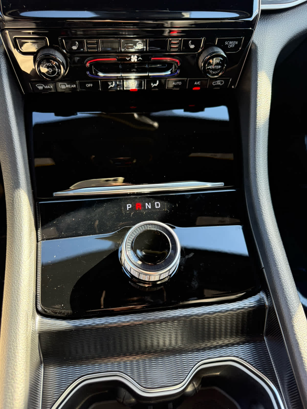 2025 Jeep Grand Cherokee Altitude - Photo 27