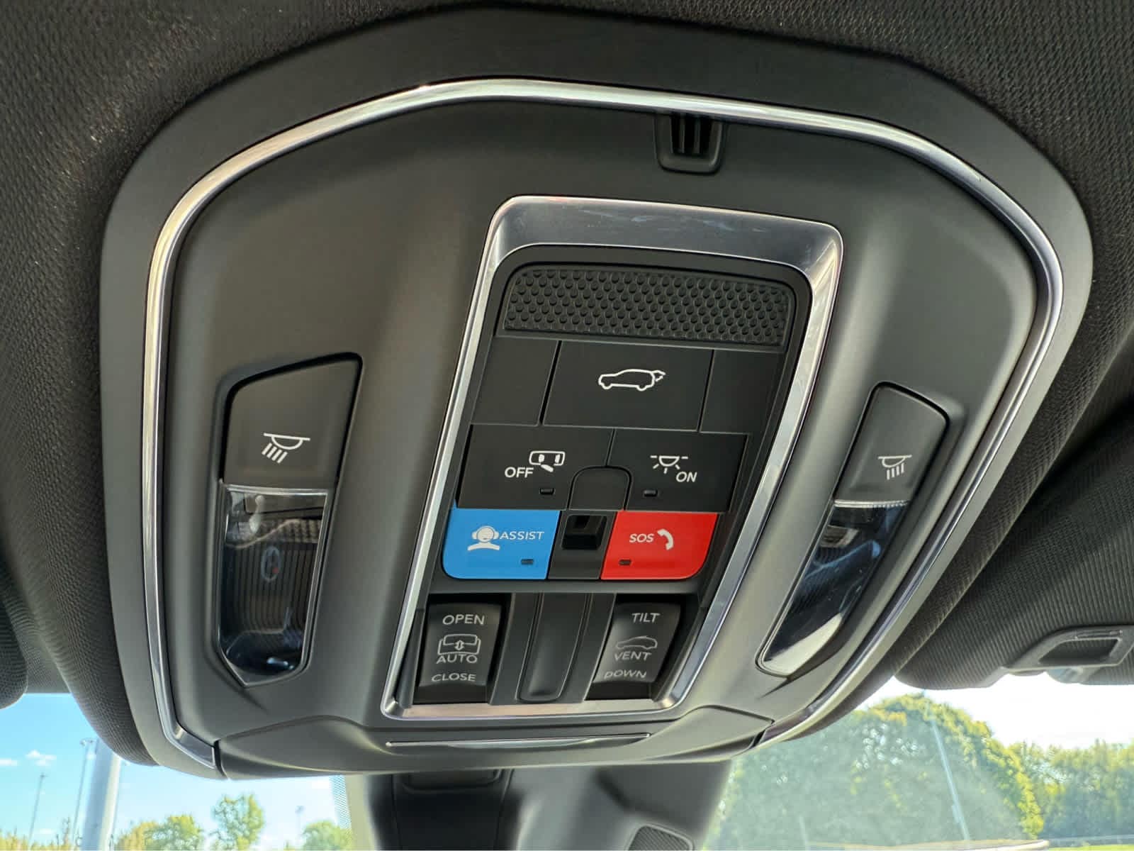 2025 Jeep Grand Cherokee Altitude - Photo 22