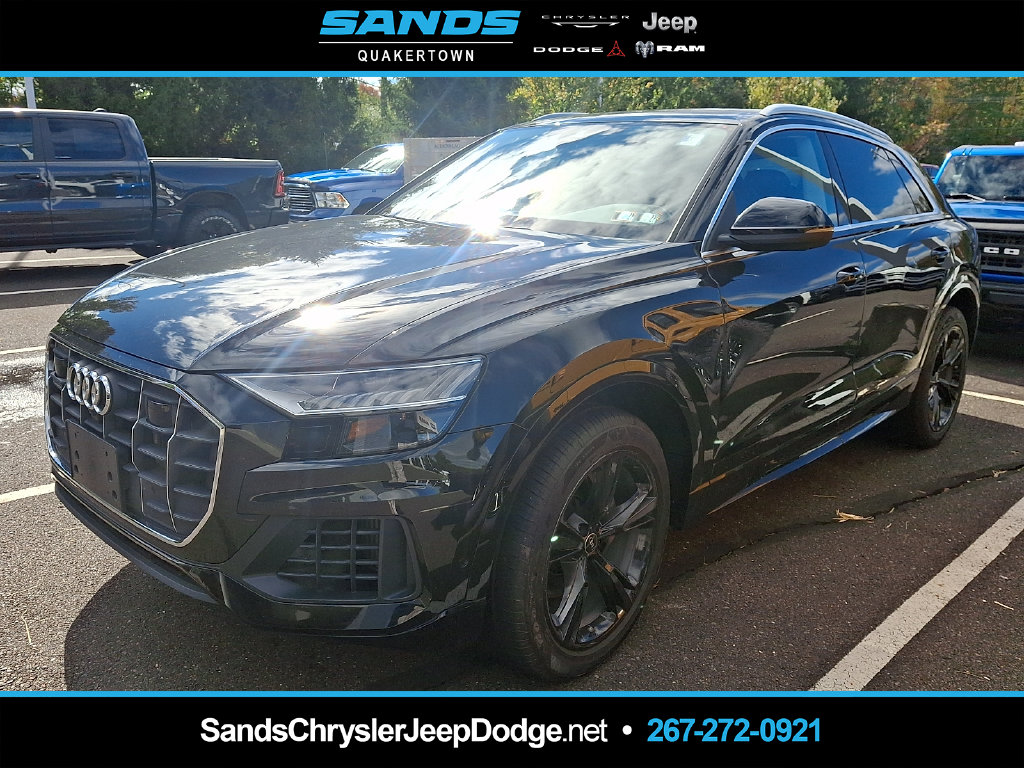 2023 Audi Q8 Premium Plus