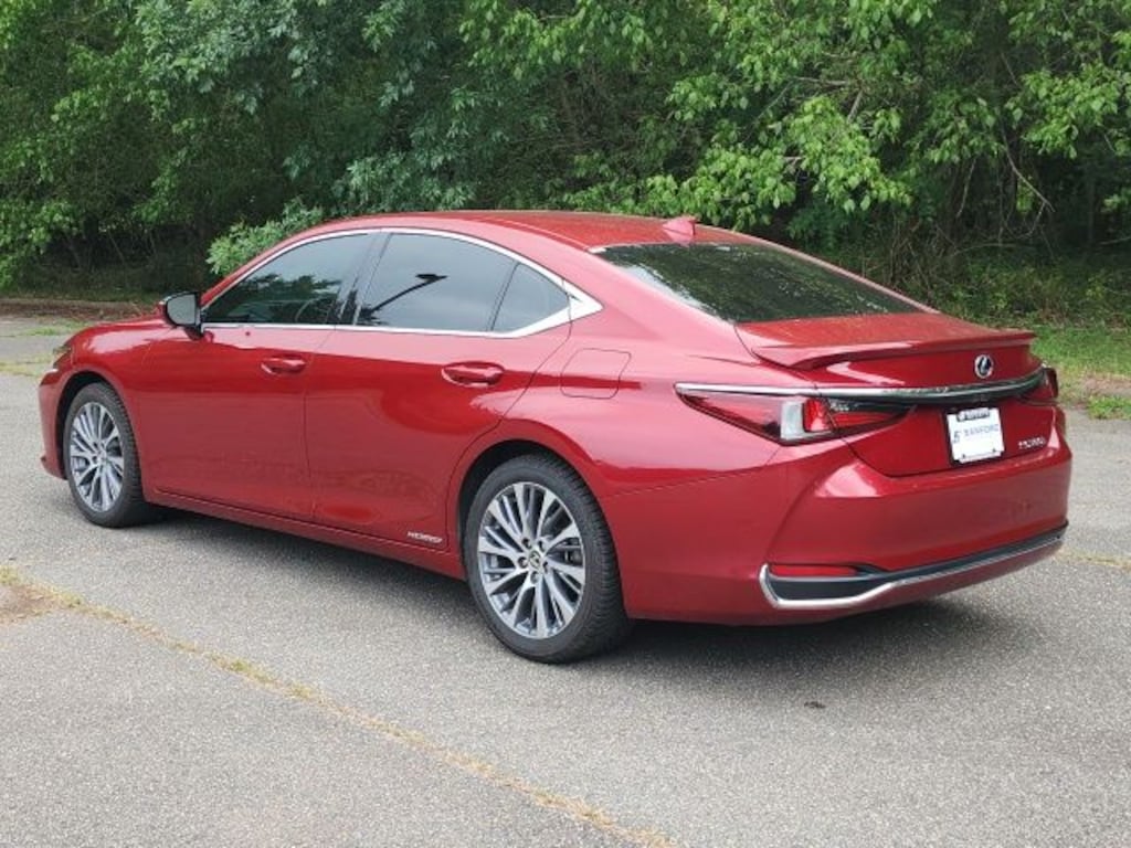 Used 2021 Lexus ES 300h Sedan