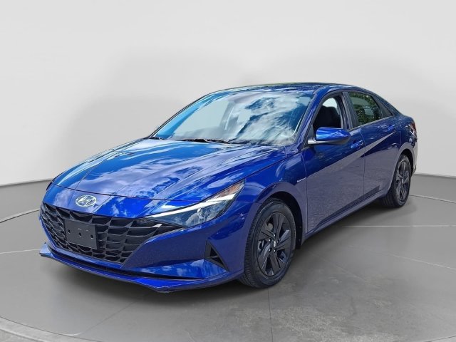 Used 2023 Hyundai Elantra SEL Sedan