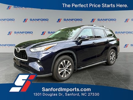 2020 Toyota Highlander XLE SUV