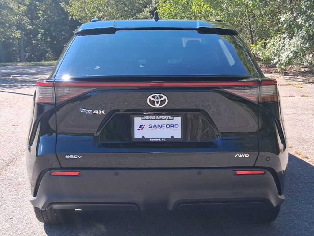 Used 2024 Toyota bZ4X XLE SUV