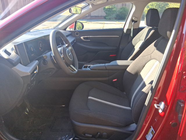 2025 Hyundai Sonata SEL - Photo 14