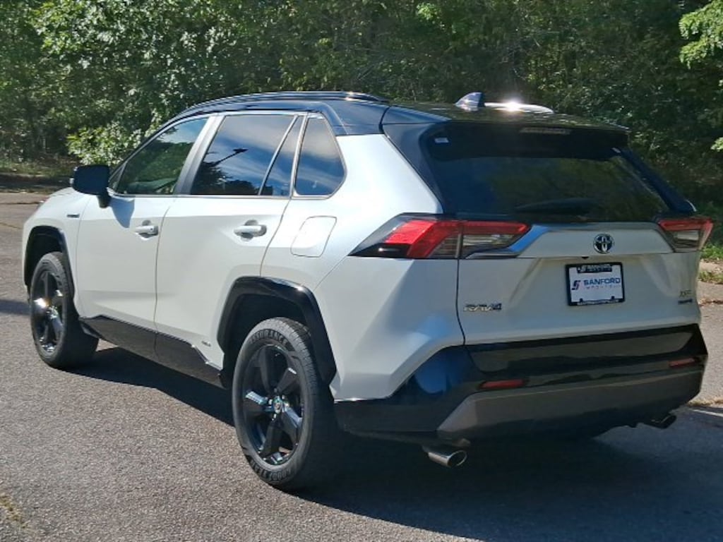 Used 2020 Toyota RAV4 Hybrid XSE SUV