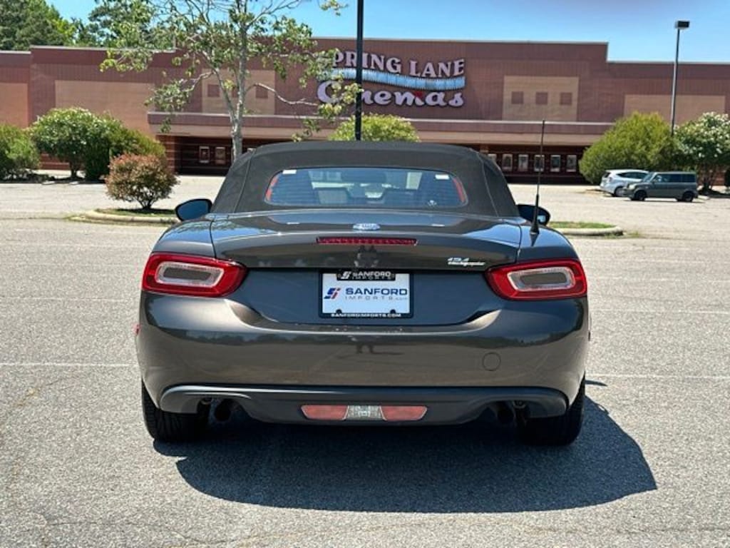 Used 2017 FIAT 124 Spider Classica Convertible
