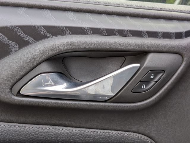 2023 GMC Yukon Denali - Photo 26