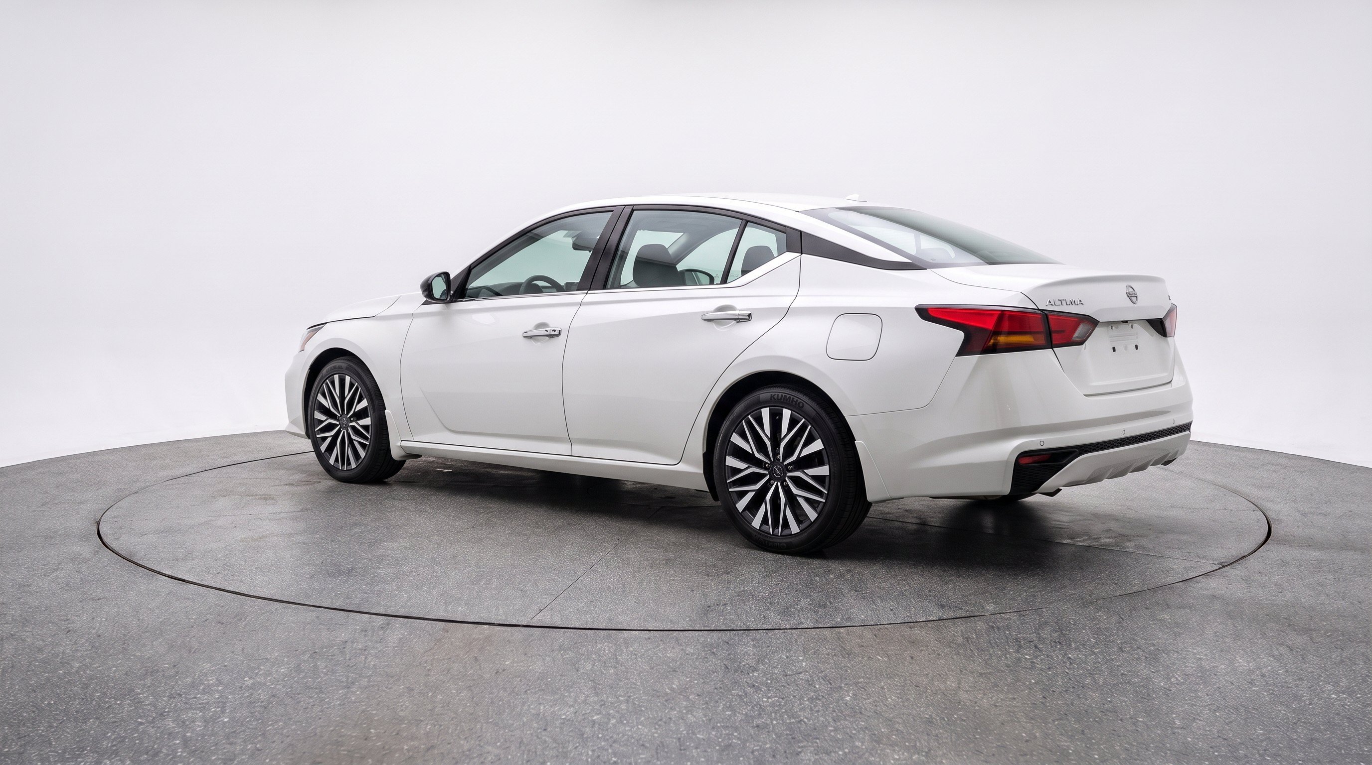 Thumbnail: 2025 Nissan Altima - 6