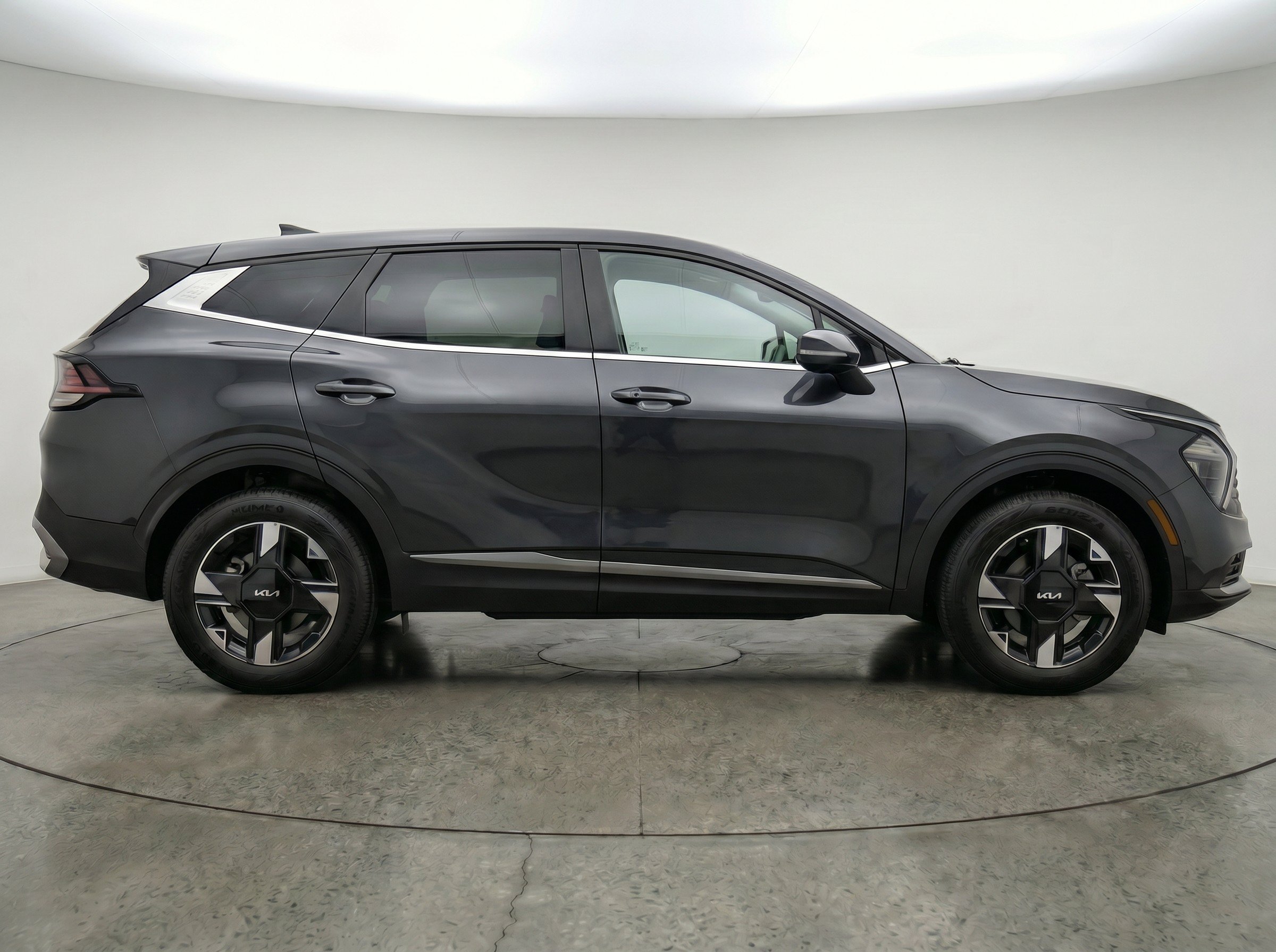 Thumbnail: 2026 Kia Sportage - 10