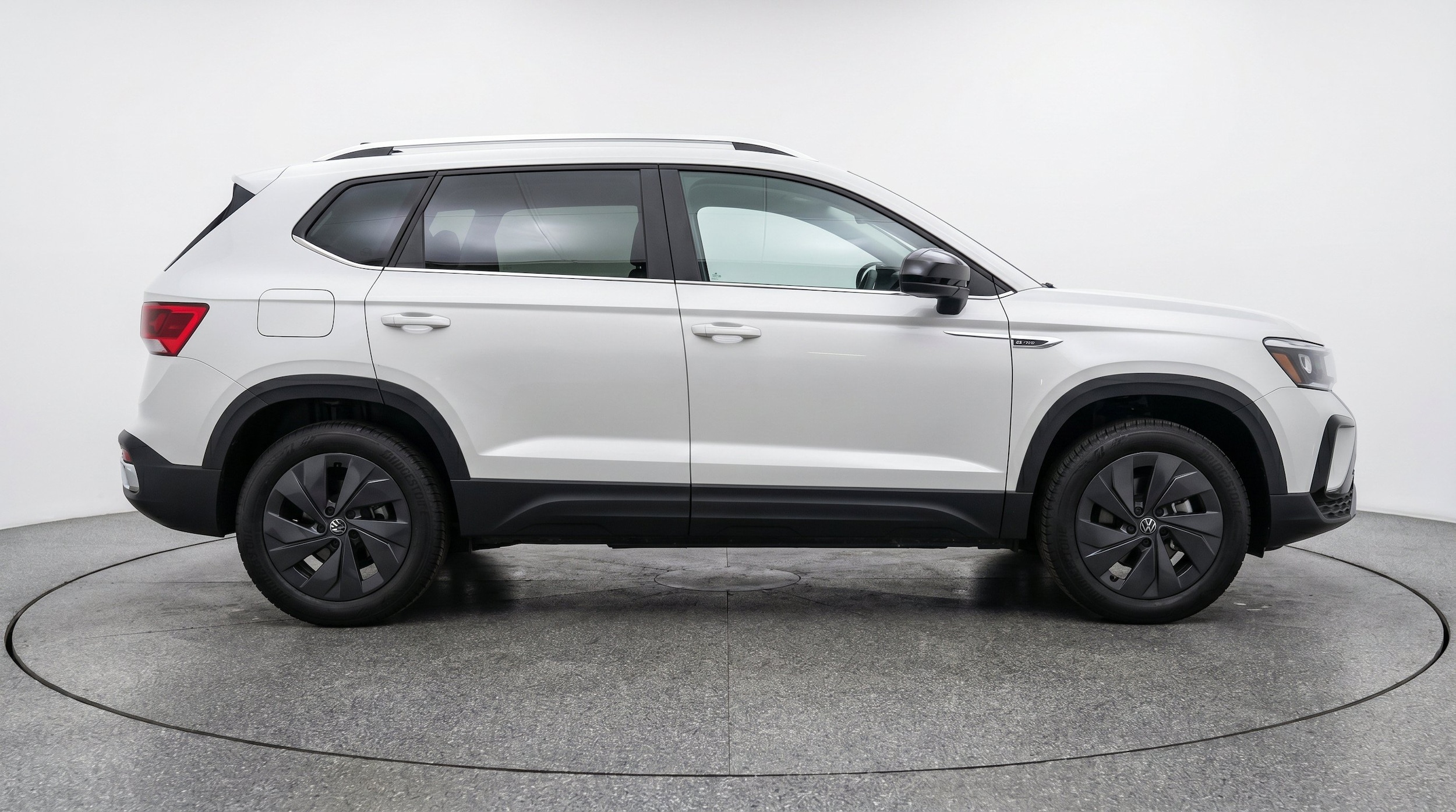 Thumbnail: 2026 Volkswagen Taos - 10