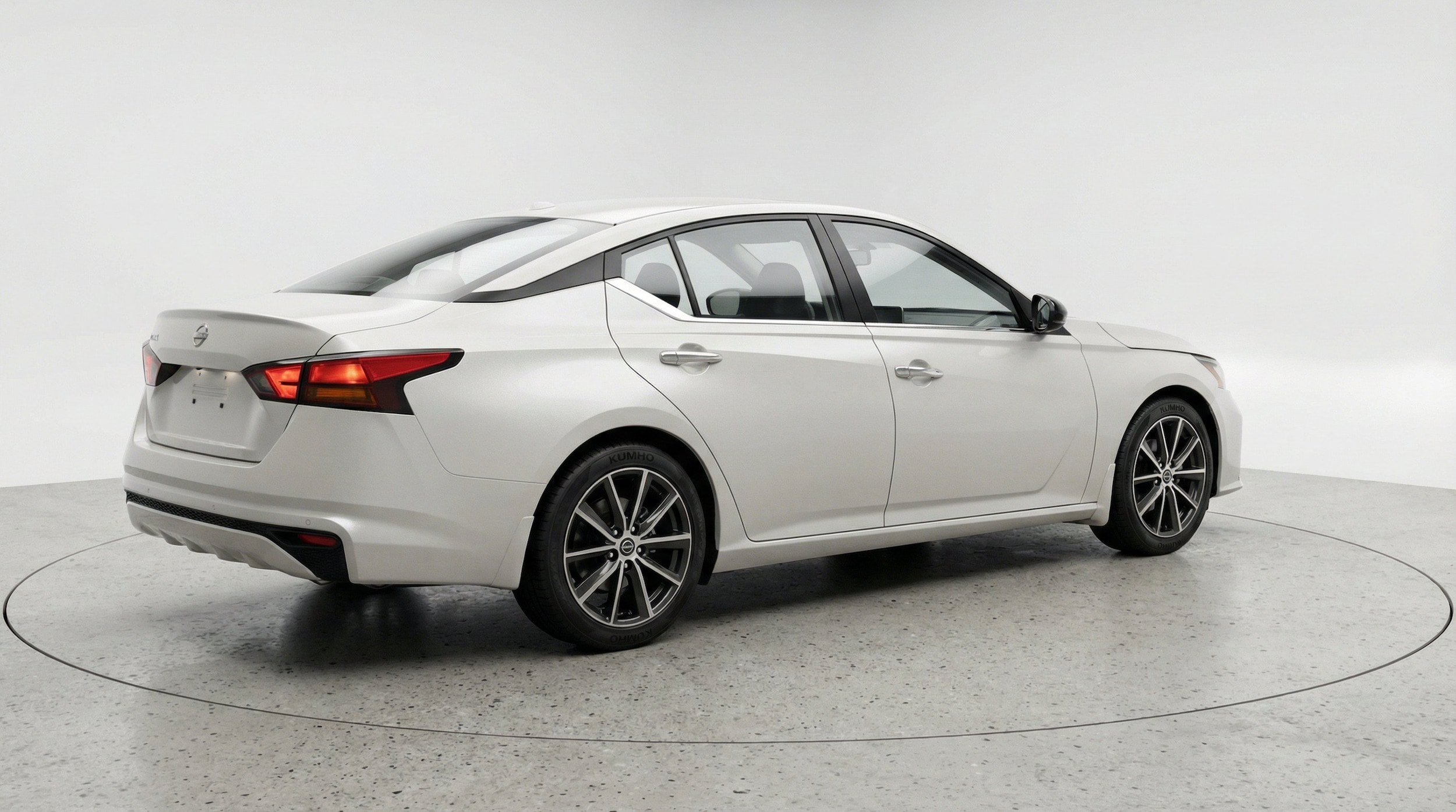 Thumbnail: 2025 Nissan Altima - 9