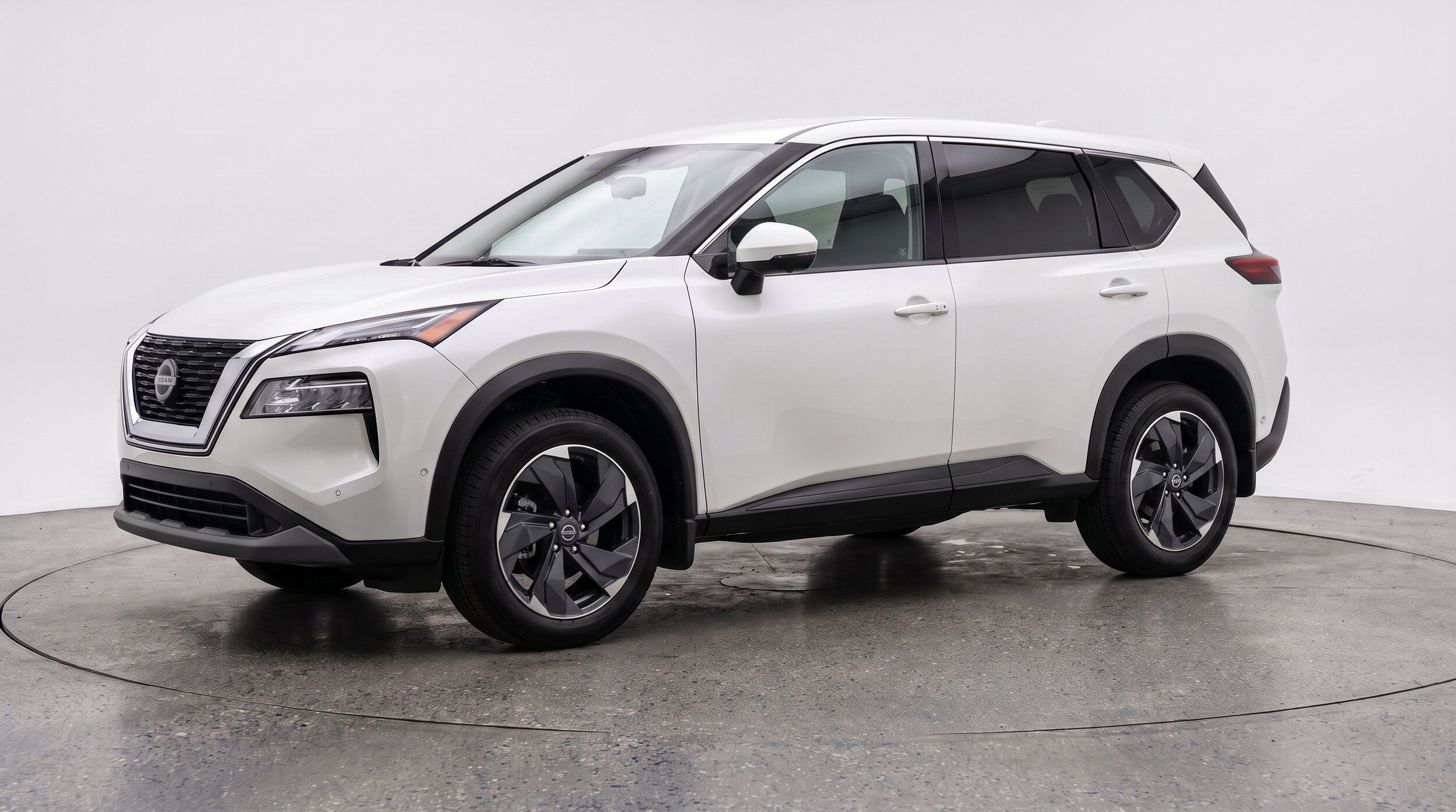 Thumbnail: 2025 Nissan Rogue - 3